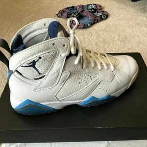 AIR JORDAN 7 RETRO "FRENCH BLUE"